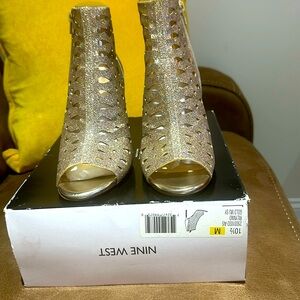 Nine West - Gently Used. Good Ankle Support.